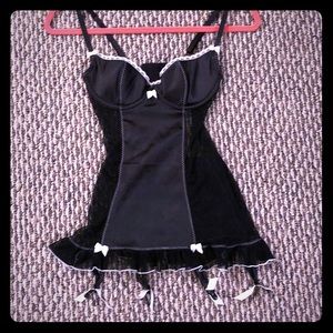 Frederick’s of Hollywood Size M Nightie